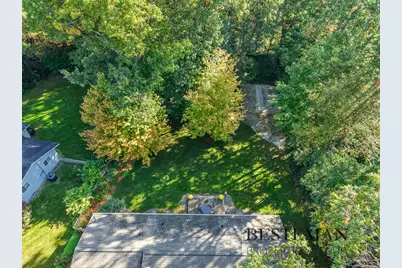 740 E Fennwood Circle, Muskegon, MI 49445 - Photo 48