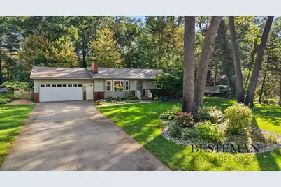 740 E Fennwood Circle, Muskegon, MI 49445 - Photo 1