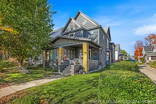 1057 Bridge St NW, Grand Rapids, MI 49504 - Photo 2