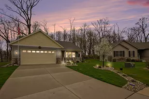 440 Carefree Ct, Niles, MI 49120 - Photo 2