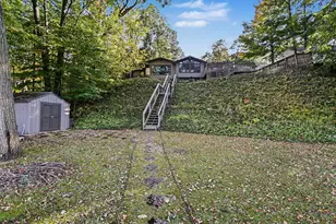 9623 Sterling Rd, Richland, MI 49083 - Photo 48