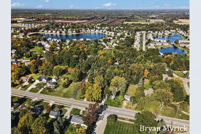 1345 W Lakewood Boulevard, Holland, MI 49424 - Photo 46
