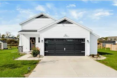 4272 Old Farm Drive, Wayland, MI 49348 - Photo 2