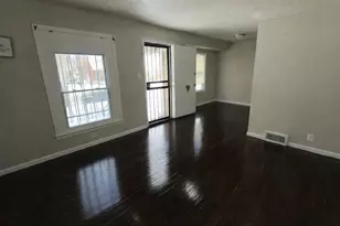 18556 Kentfield St, Detroit, MI 48219 - Photo 4
