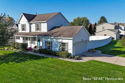 7829 Chelmsford Drive SW, Byron Center, MI 49315 - Photo 4