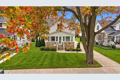 118 W Central Avenue, Zeeland, MI 49464 - Photo 2
