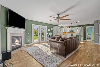 3383 Charlevoix Drive SE, Grand Rapids, MI 49546 - Photo 10