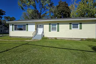 1788 Ruddiman St, Muskegon, MI 49441 - Photo 1