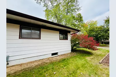 2706 Dawn Drive, Midland, MI 48642 - Photo 10