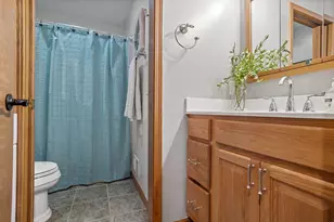 103 Pinehurst Ln, Battle Creek, MI 49015 - Photo 18