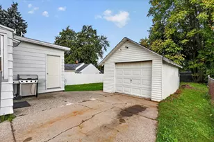 2121 Lee St SW, Wyoming, MI 49519 - Photo 40