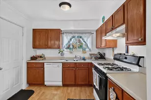 2121 Lee St SW, Wyoming, MI 49519 - Photo 20