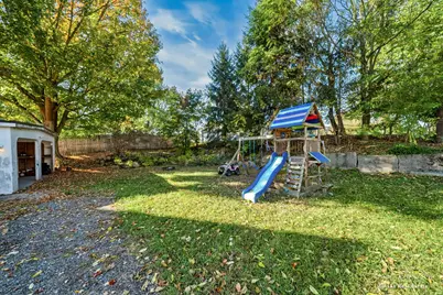 319 I O Street, Belding, MI 48809 - Photo 34