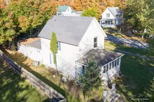 319 I O St, Belding, MI 48809 - Photo 2