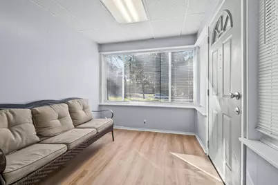 52 Roseneath Avenue, Battle Creek, MI 49037 - Photo 4