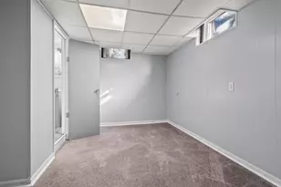 52 Roseneath Ave, Battle Creek, MI 49037 - Photo 22