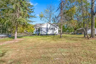 52 Roseneath Ave, Battle Creek, MI 49037 - Photo 32