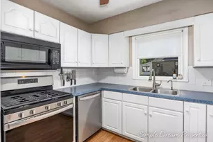 1908 Blandford Ave SW, Wyoming, MI 49519 - Photo 14