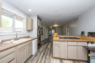 608 Magnolia, Three Oaks, MI 49128 - Photo 8