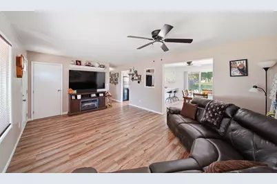 6781 Gove Court N, Tecumseh, MI 49286 - Photo 8