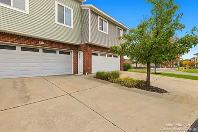 315 NW Xing, Holland, MI 49423 - Photo 2