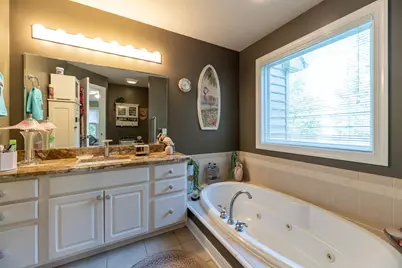 9359 Stratford Woods Trail, Kalamazoo, MI 49009 - Photo 24