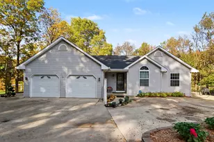 9622 Big Rock Dr, Kalamazoo, MI 49009 - Photo 1