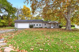 401 20th St, Jackson, MI 49203 - Photo 1