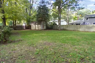 1301 Linden Dr, Muskegon, MI 49445 - Photo 28