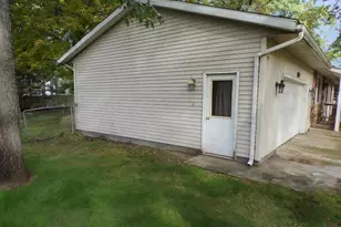 1301 Linden Dr, Muskegon, MI 49445 - Photo 26