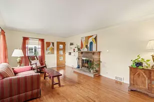 8137 Lorac St, Portage, MI 49002 - Photo 4
