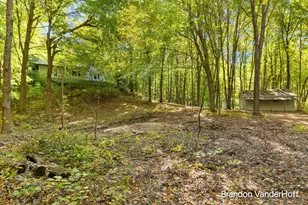 8925 Sorrento Ridge Dr SE, Byron Center, MI 49315 - Photo 38