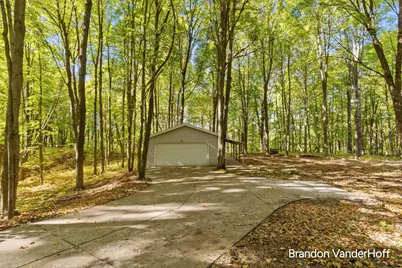 8925 Sorrento Ridge Drive SE, Byron Center, MI 49315 - Photo 36