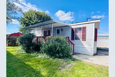 58 S Green Meadow Street SE, Grand Rapids, MI 49548 - Photo 1