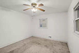 2302 W Milham Ave, Portage, MI 49024 - Photo 18