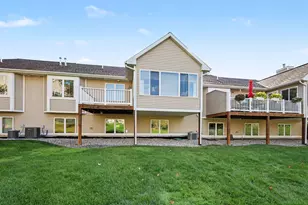 3886 Pemberton Dr SE, Grand Rapids, MI 49508 - Photo 28