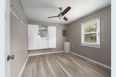 927 Aberdeen Street NE, Grand Rapids, MI 49505 - Photo 16