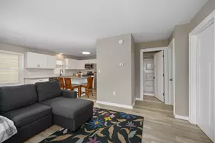 927 Aberdeen St NE, Grand Rapids, MI 49505 - Photo 12