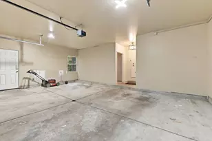 3385 4 Mile Rd NE, Grand Rapids, MI 49525 - Photo 60