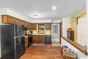 4535 Bekinshire Dr NW, Comstock Park, MI 49321 - Photo 6