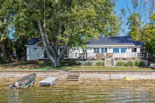 68424 Dailey Rd, Edwardsburg, MI 49112 - Photo 4
