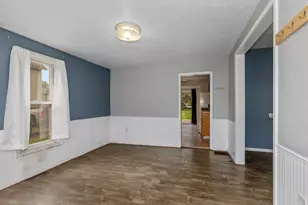 1411 Alpine Avenue Northwest, Grand Rapids, MI 49504 - Photo 6
