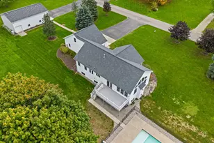 2901 Hoogewind Dr NW, Grand Rapids, MI 49544 - Photo 62