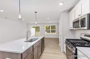 6134 Burgess Dr, Muskegon, MI 49456 - Photo 10