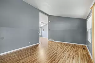 1532 Mayfield Ave NE, Grand Rapids, MI 49505 - Photo 8