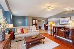 5226 Mulligan Dr SW, Wyoming, MI 49509 - Photo 6