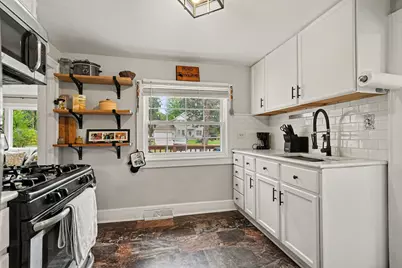 2699 Memorial Drive, Muskegon, MI 49445 - Photo 12