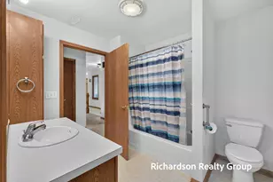 13496 Oakfield Ln, Grand Haven, MI 49417 - Photo 24