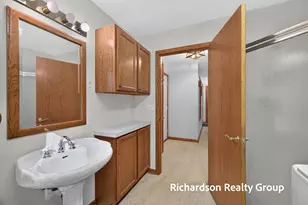 13496 Oakfield Ln, Grand Haven, MI 49417 - Photo 20