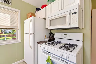 2034 Miles Avenue, Kalamazoo, MI 49001 - Photo 12